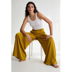Pantalón Satinado Mostaza